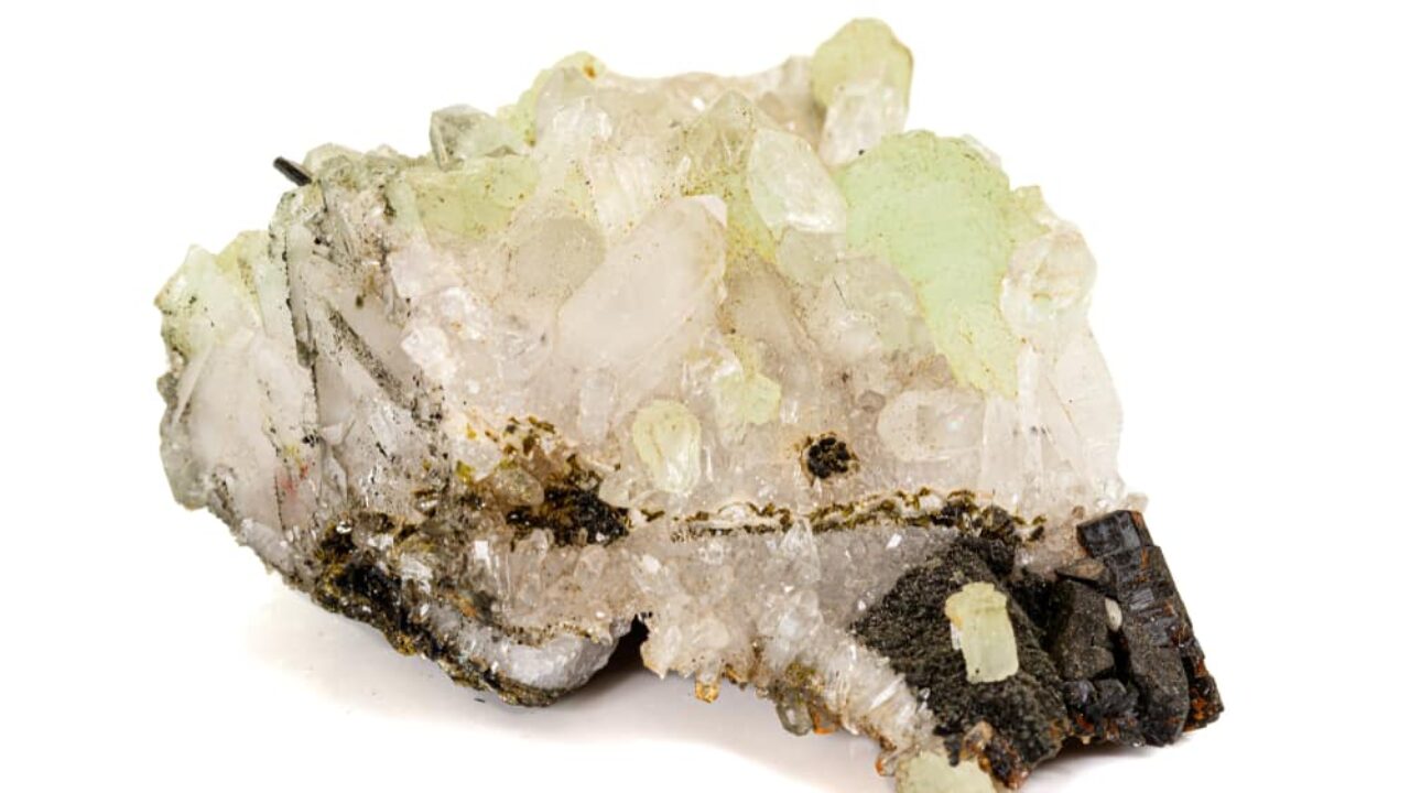 素人 寺田友子素人不倫 tumblr　1 Babingtonite: Meanings, Properties and Powers - E2D Crystals Blog |  Discover The Crystals and Minerals World